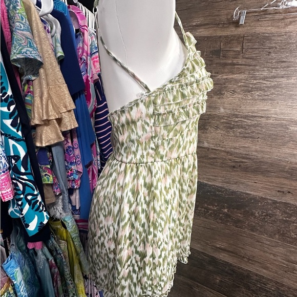 Francesca's Collections Sage Green Cream Romper - Picture 2 of 14